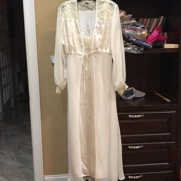 Ivy and Annabel Other - Two piece nighty